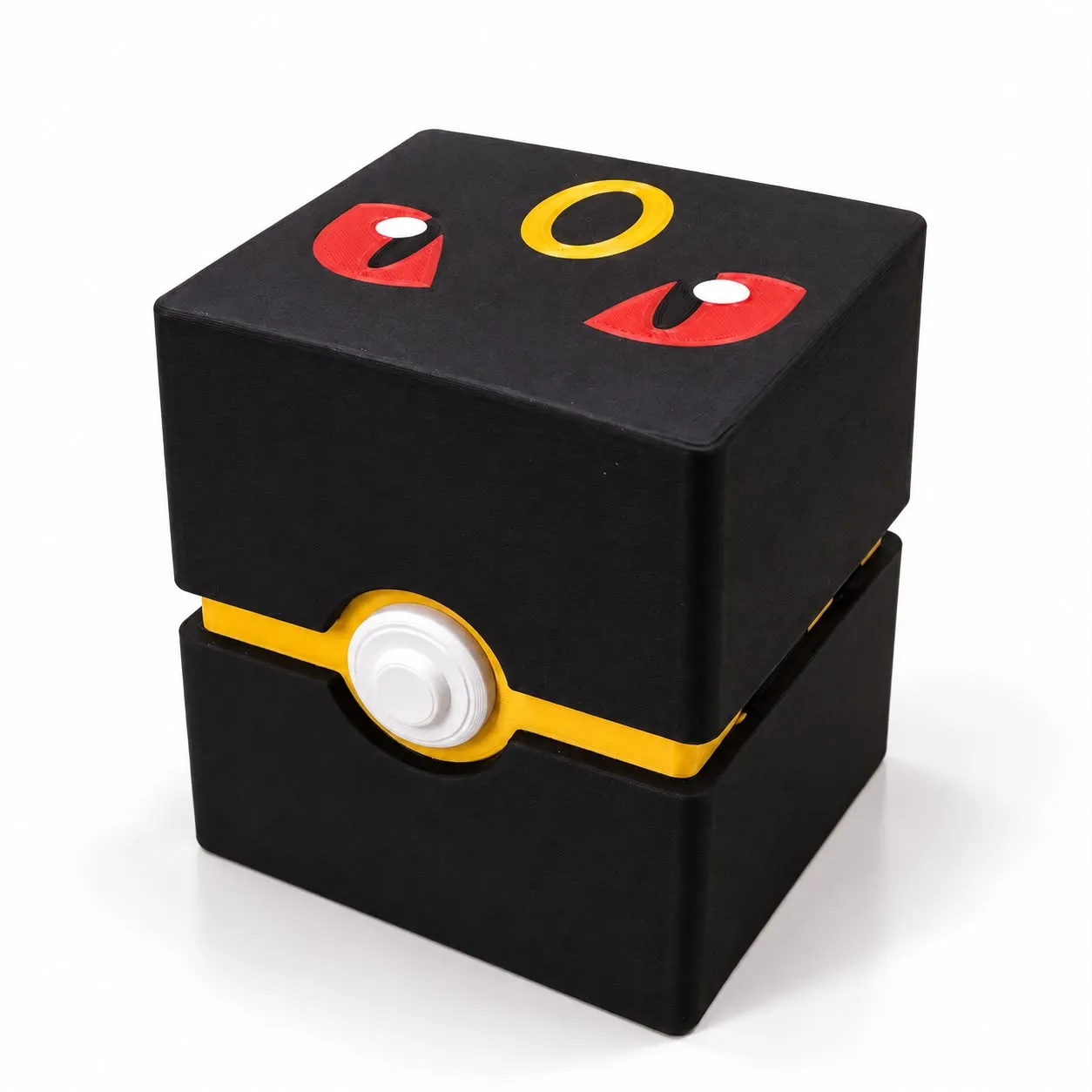 Caja para cartas Pokémon con forma de Poké Ball y la cara de Umbreon, cerrada, impresa en 3D