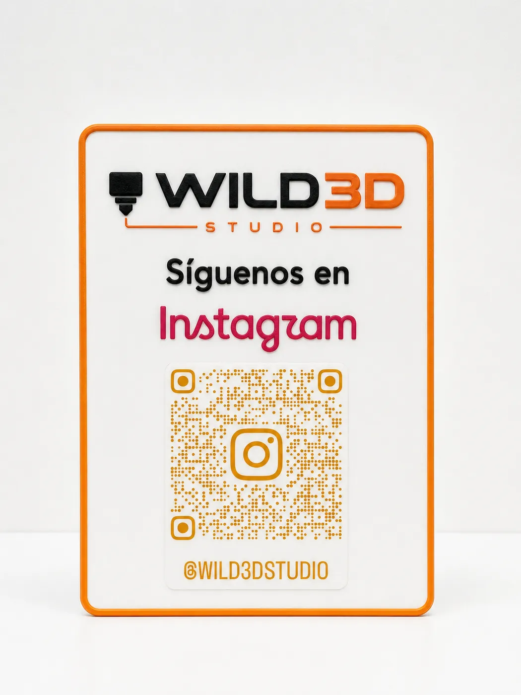 Placa QR personalizada para Instagram impresa en 3D