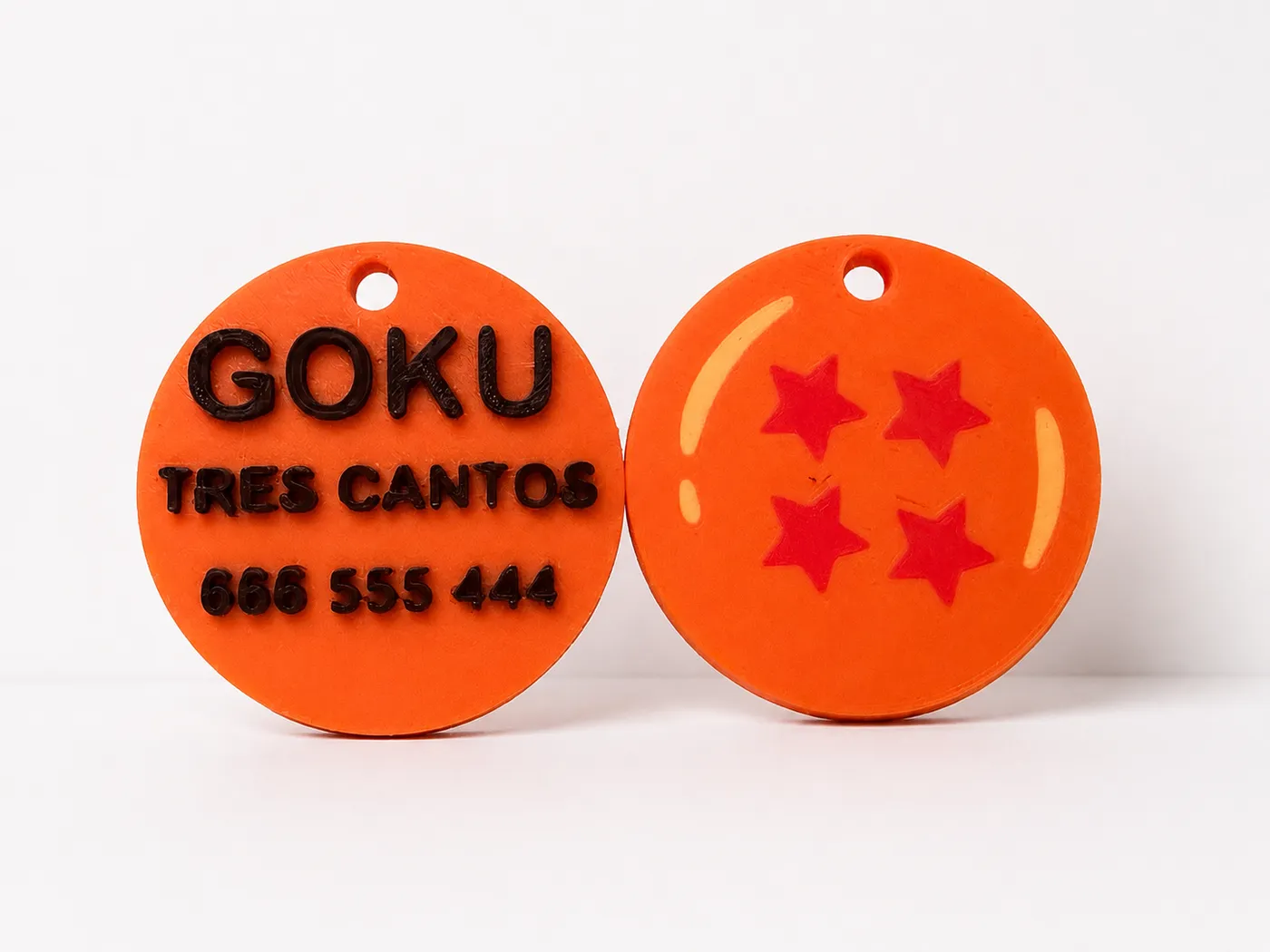 Chapa para mascota personalizada con nombre y diseño inspirado en Dragon Ball